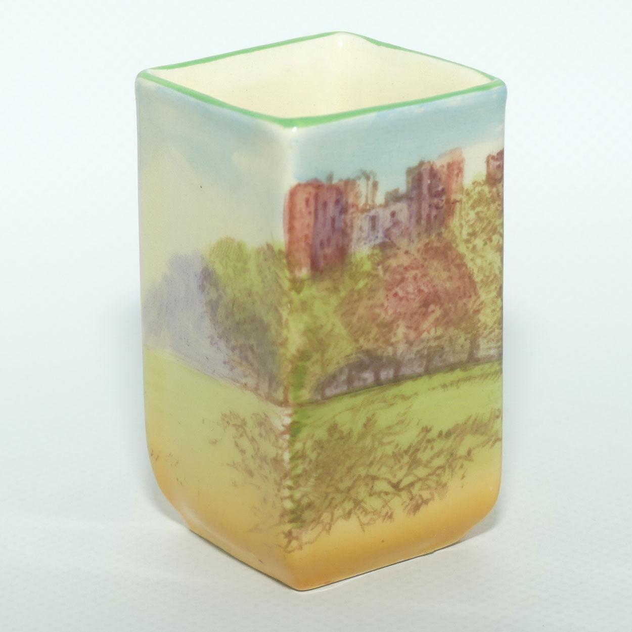 Royal Doulton English Castles and Churches | Ludlow Castle box vase D5413