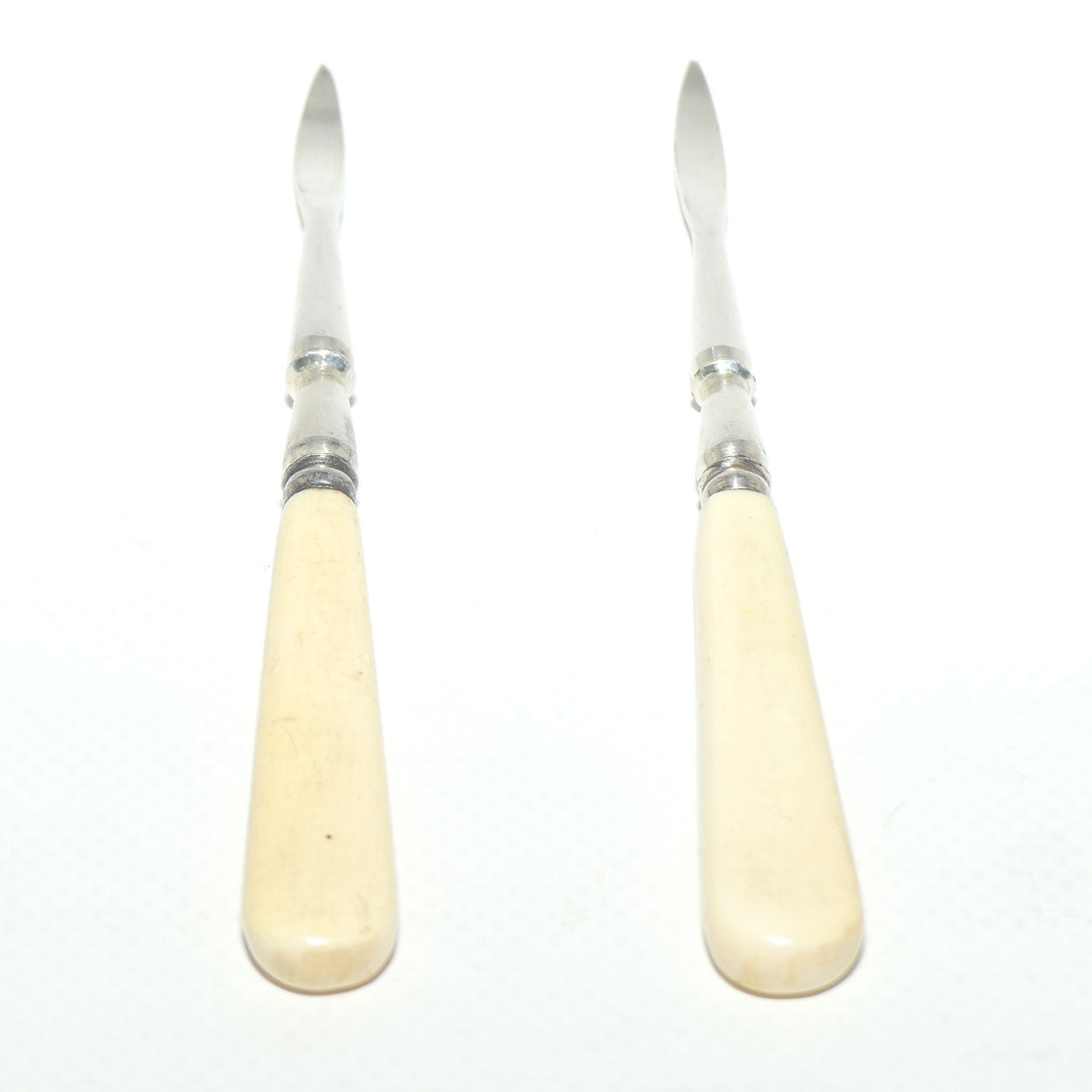 Set of 2 Manicure Tools | Faux Bone Handled | 12.5cm