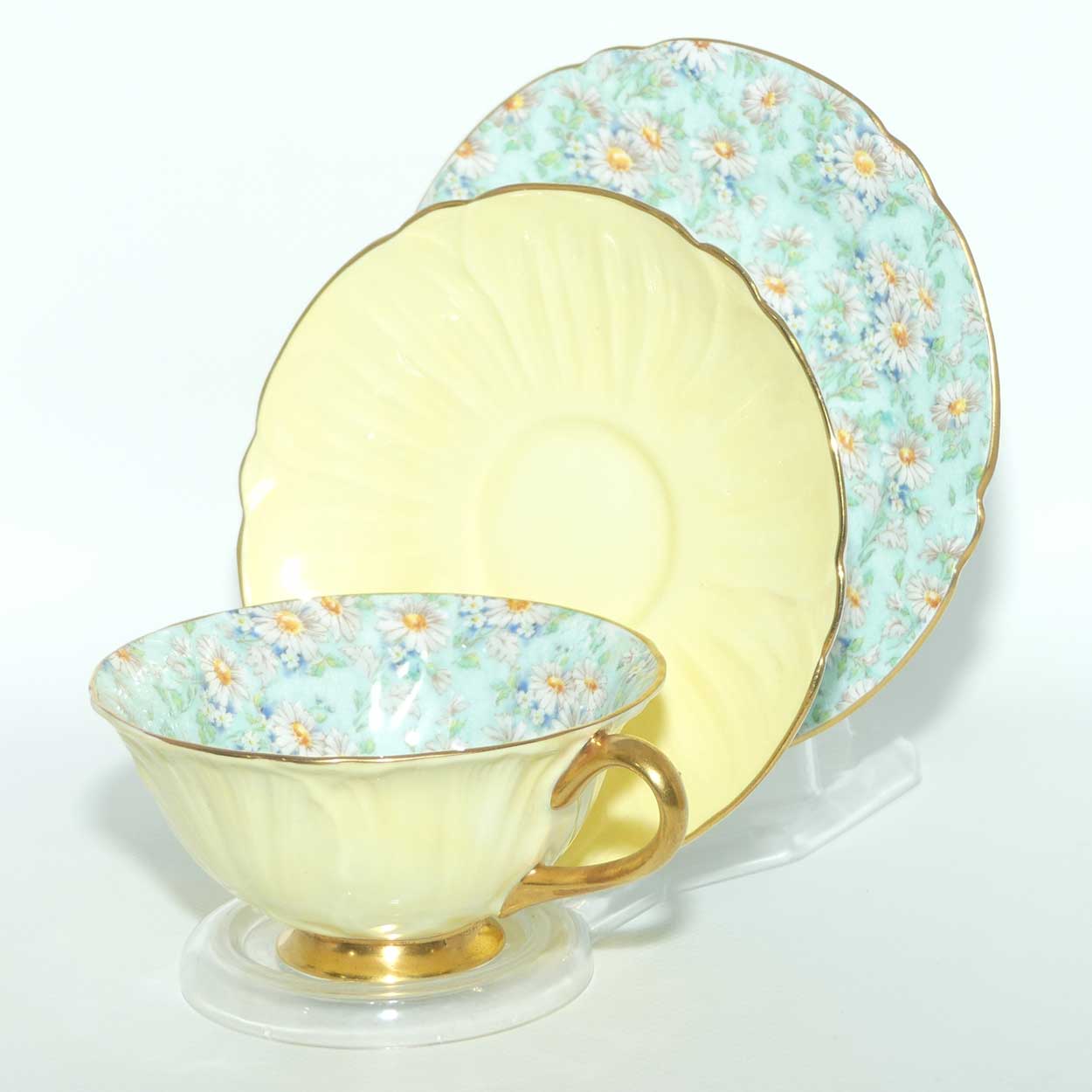 Shelley Oleander shape trio | Marguerite pattern with Yellow exterior | #2