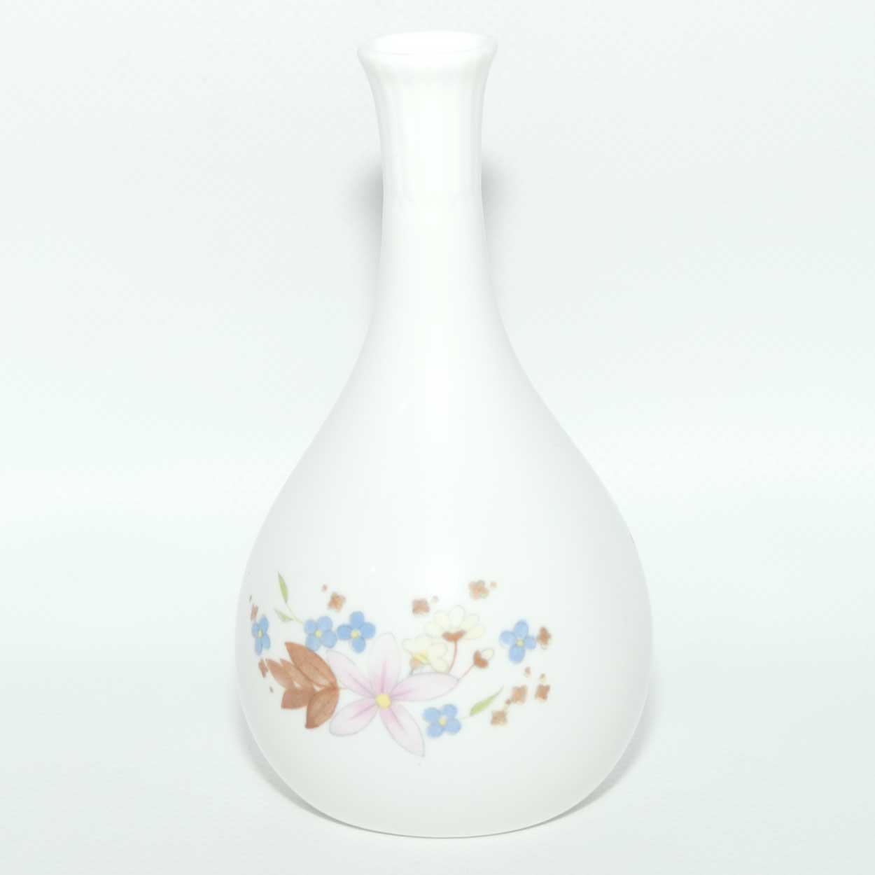 Wedgwood Bone China Meadow Sweet bud vase