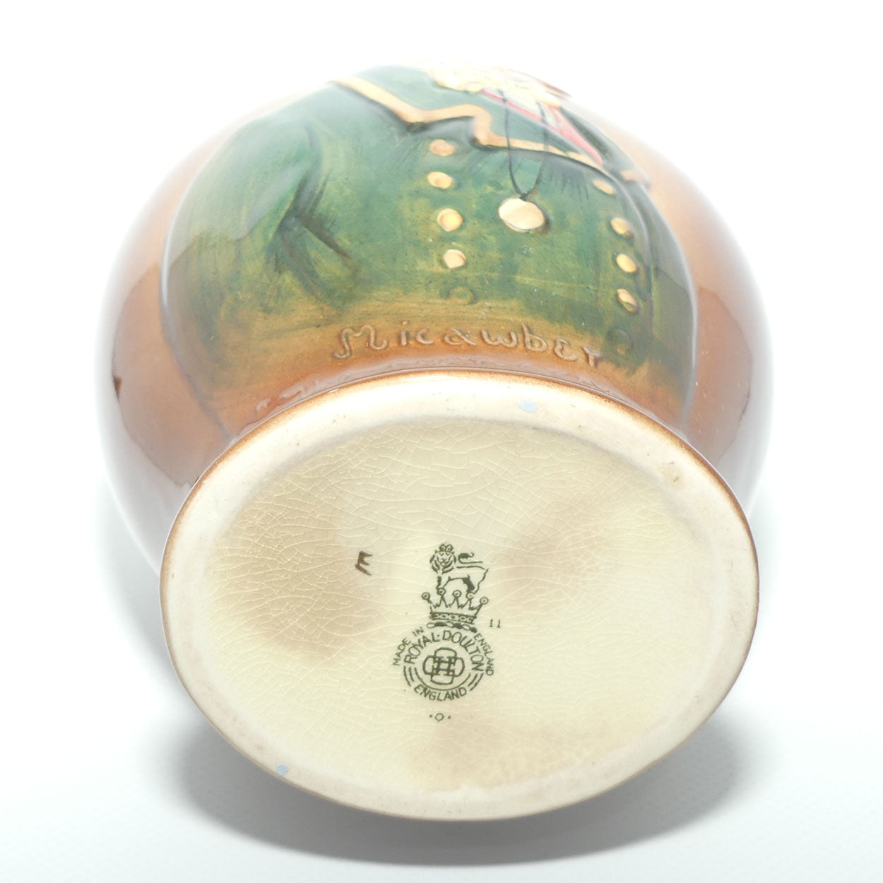 Royal Doulton Aerographed Brown Dickens Mr Micawber flask + Stopper | Micawber The Ever Expectant