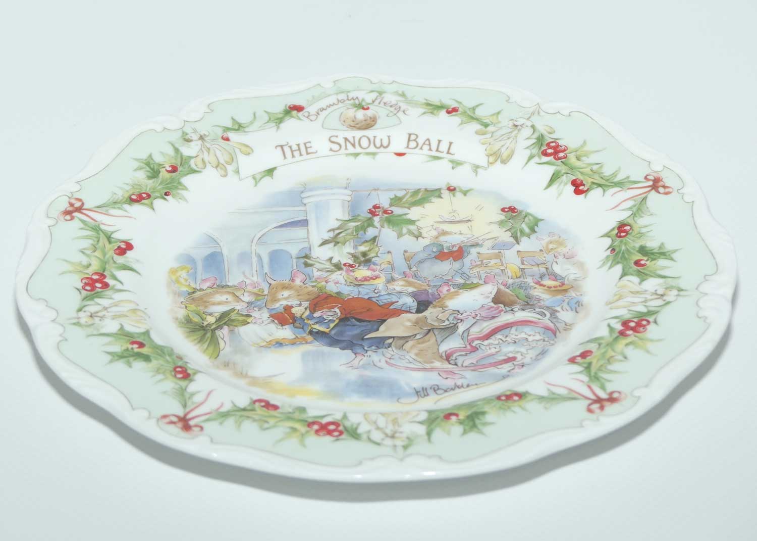Royal Doulton Brambly Hedge Giftware | Midwinter series Plate #1 | The Snow Ball | 20cm