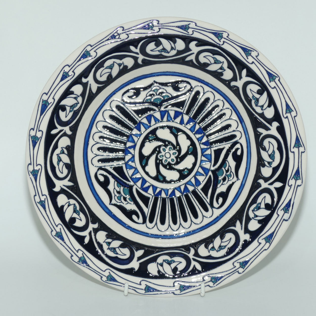 Moorcroft Miletus 246/11 plate |LE 3/50