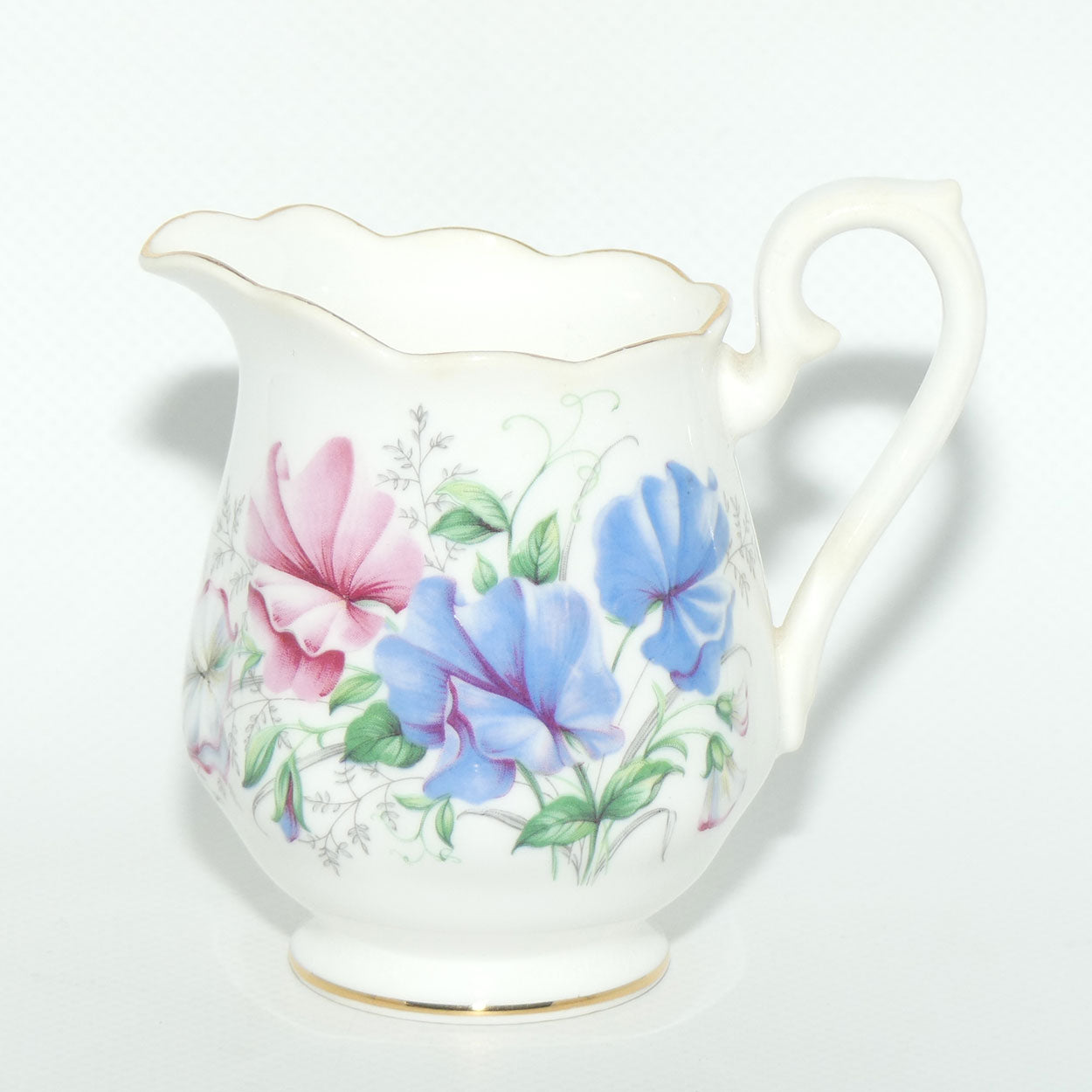 Royal Albert Friendship series Sweet Pea milk jug | coffee size