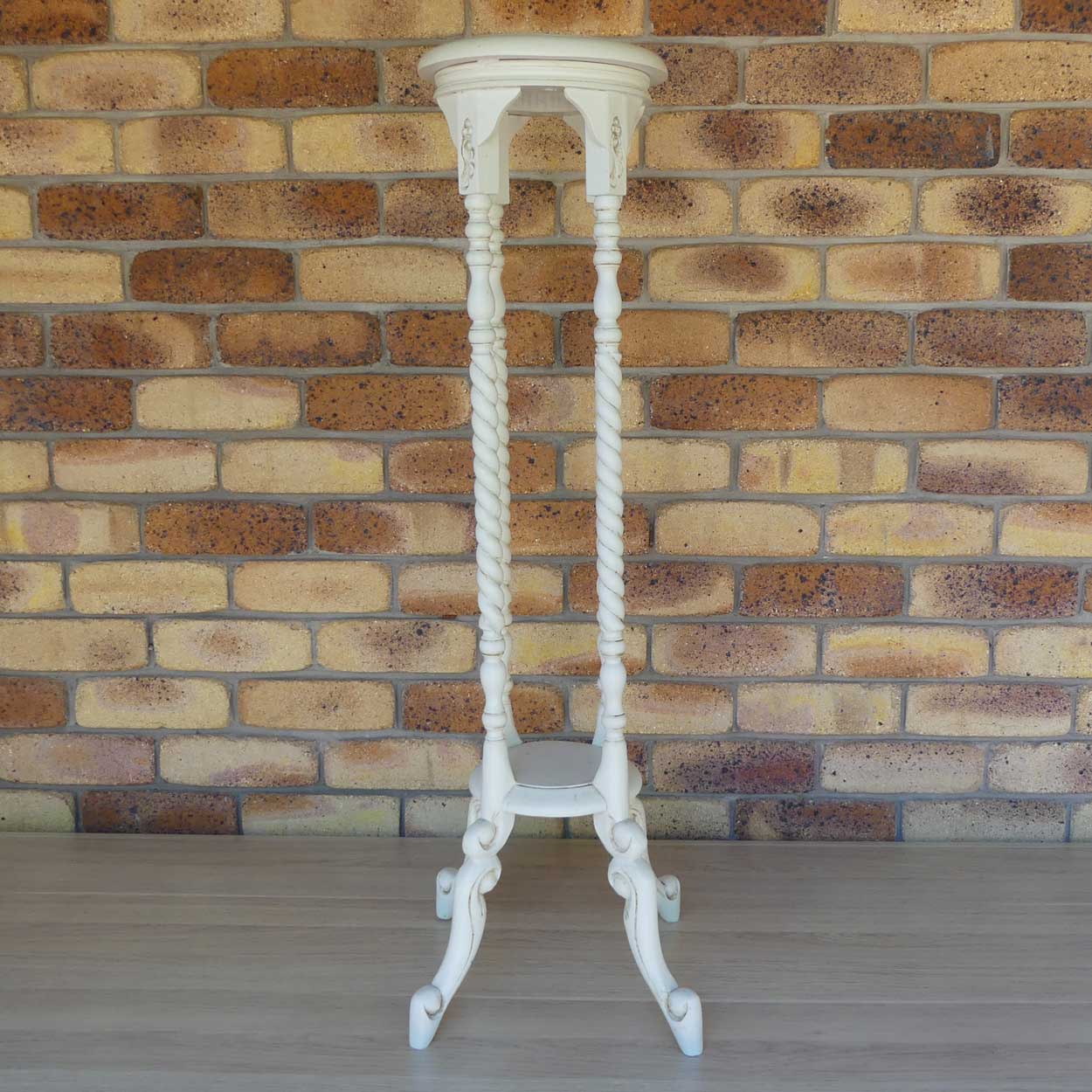 Milk Paint Barley Twist planter pedastal