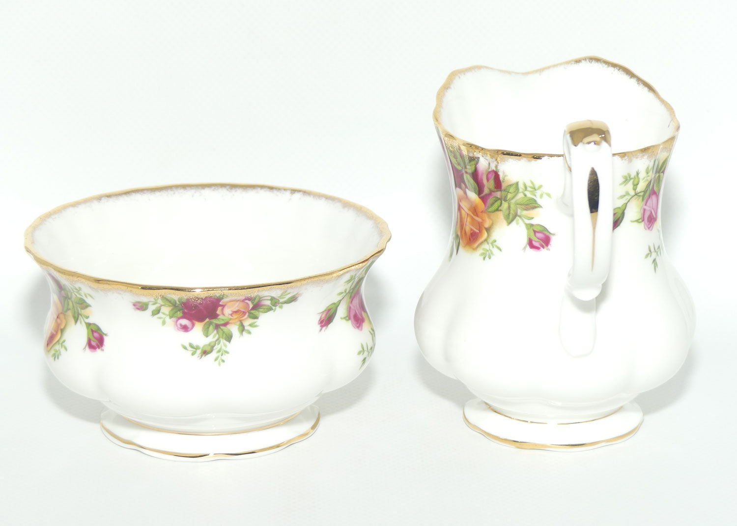 Royal Albert Bone China England Old Country Roses Milk Jug and Sugar Bowl | © 1962 Royal Albert Ltd backstamp