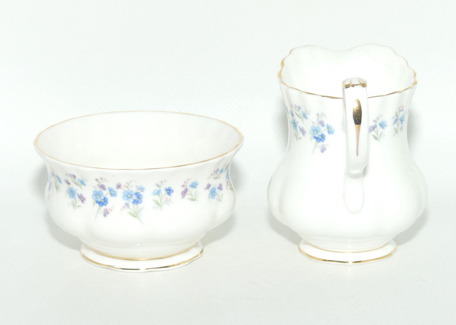 Royal Albert Bone China England Memory Lane milk jug and sugar bowl | Coffee size