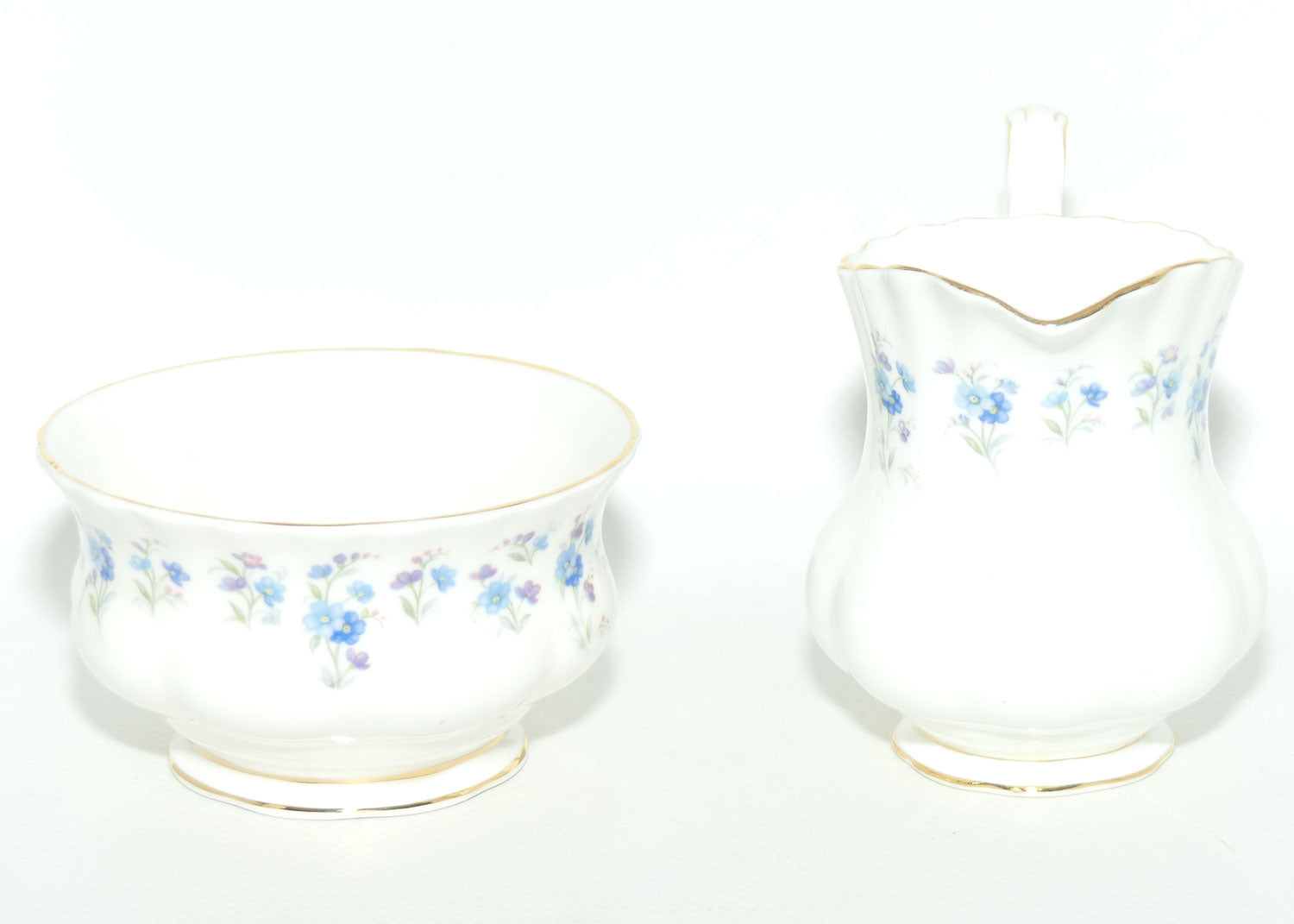 Royal Albert Bone China England Memory Lane milk jug and sugar bowl | Coffee size
