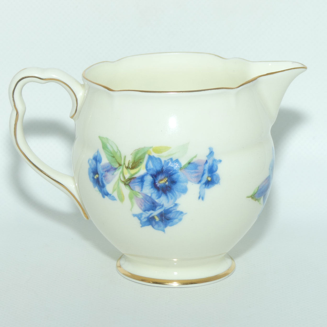 Royal Doulton Gentian pattern V1911 | milk jug and sugar bowl