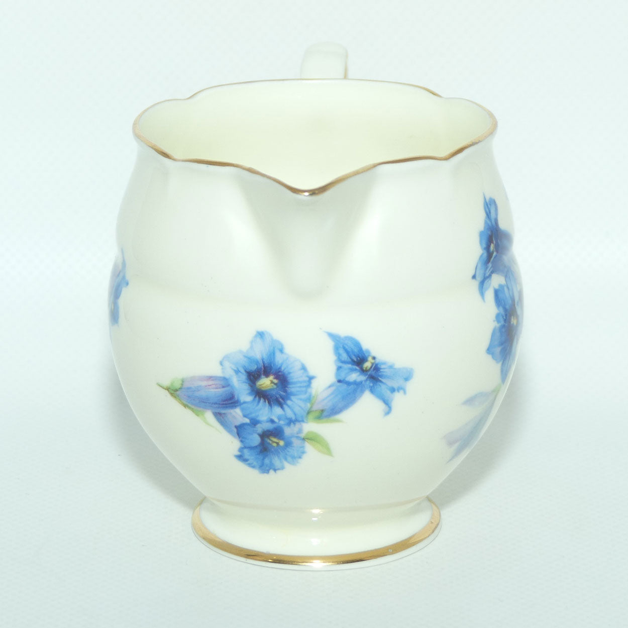 Royal Doulton Gentian pattern V1911 | milk jug and sugar bowl