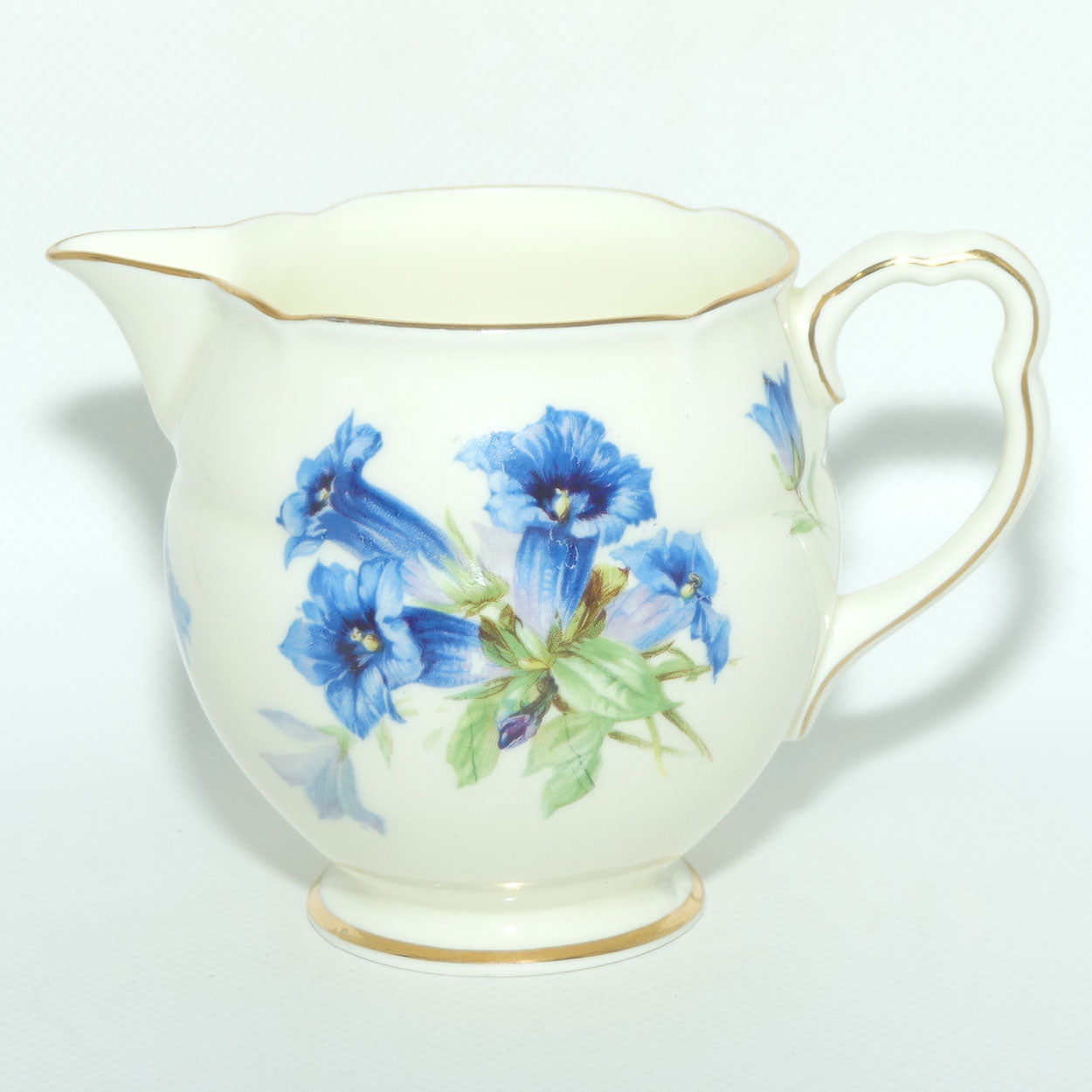 Royal Doulton Gentian pattern V1911 | milk jug and sugar bowl