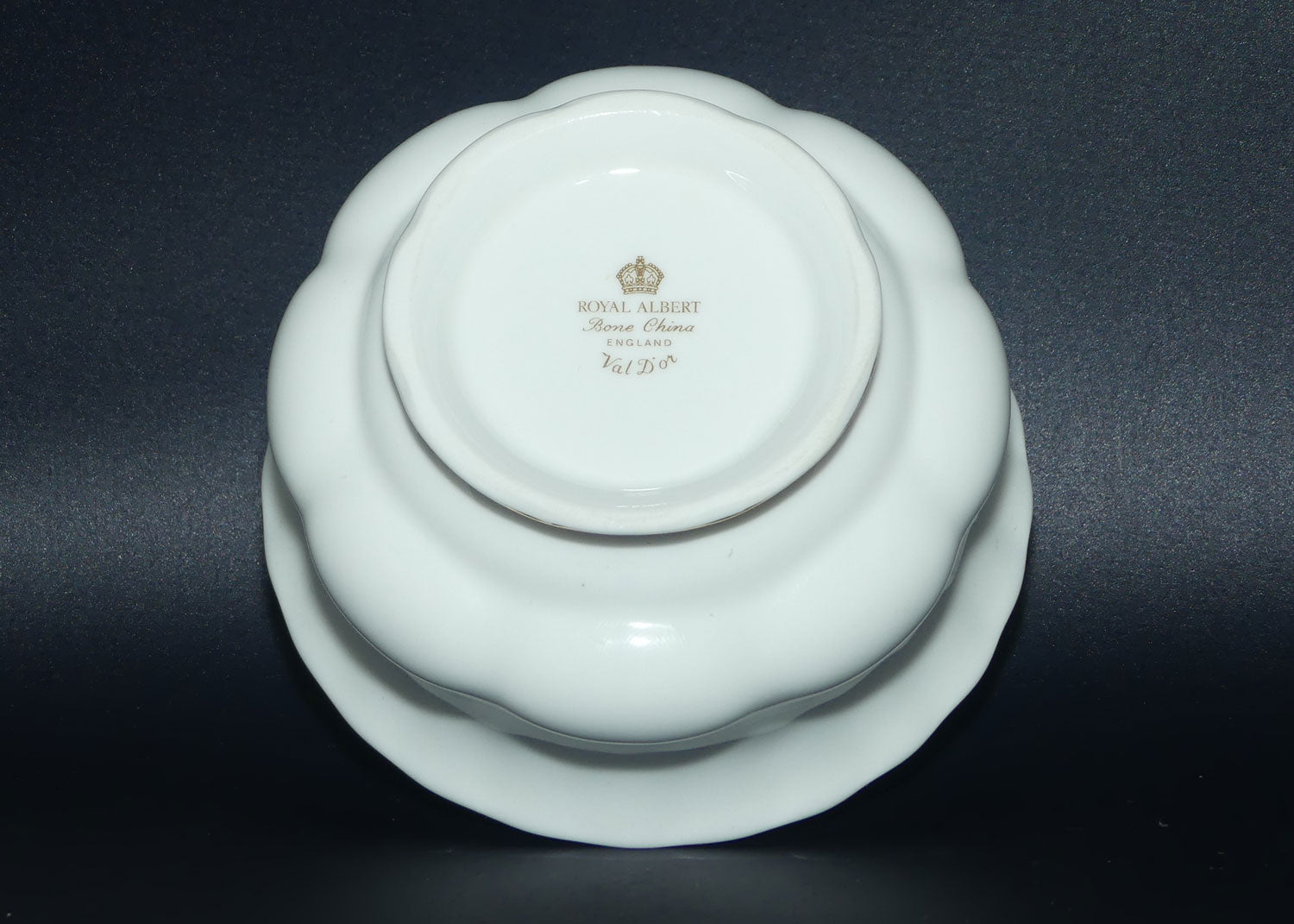 Royal Albert Bone China England Val D'or Milk and Sugar on Tray | Tea Size