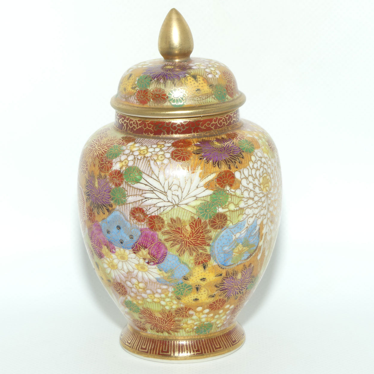 Satsuma Lidded pot | #1 | Thousand Flowers Mille Fleur design | Taisho period