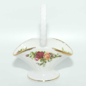 Royal Albert Bone China Old Country Roses England mini basket | © Royal Albert Ltd 1962 | UK made