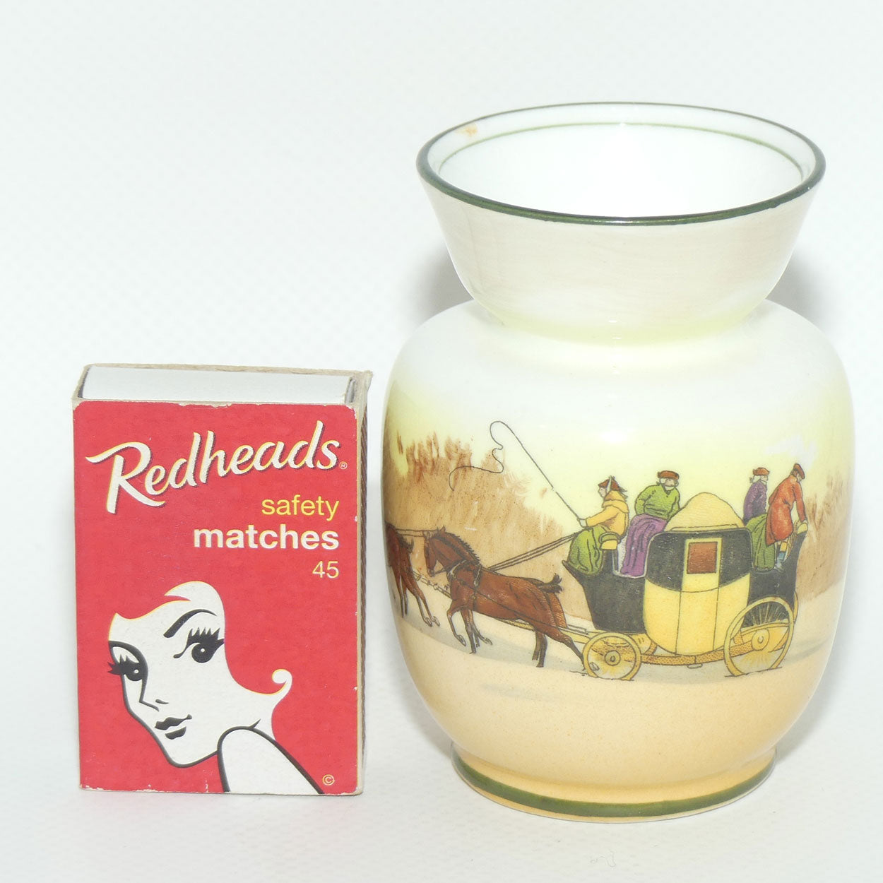 Royal Doulton Coaching Days miniature vase | Snow