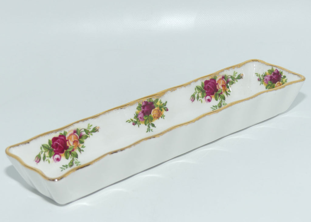 Royal Albert Bone China England Old Country Roses mint tray | © 1962 stamp