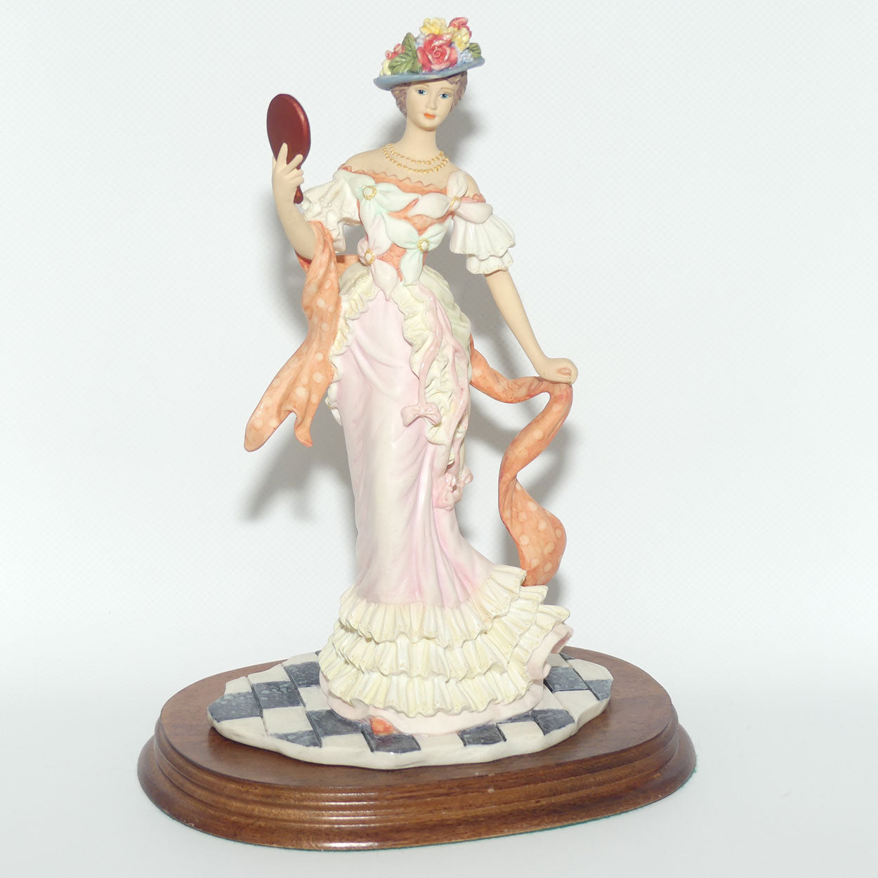Leonardo Collection figure on wooden base | True Poise | Lady with Mirror