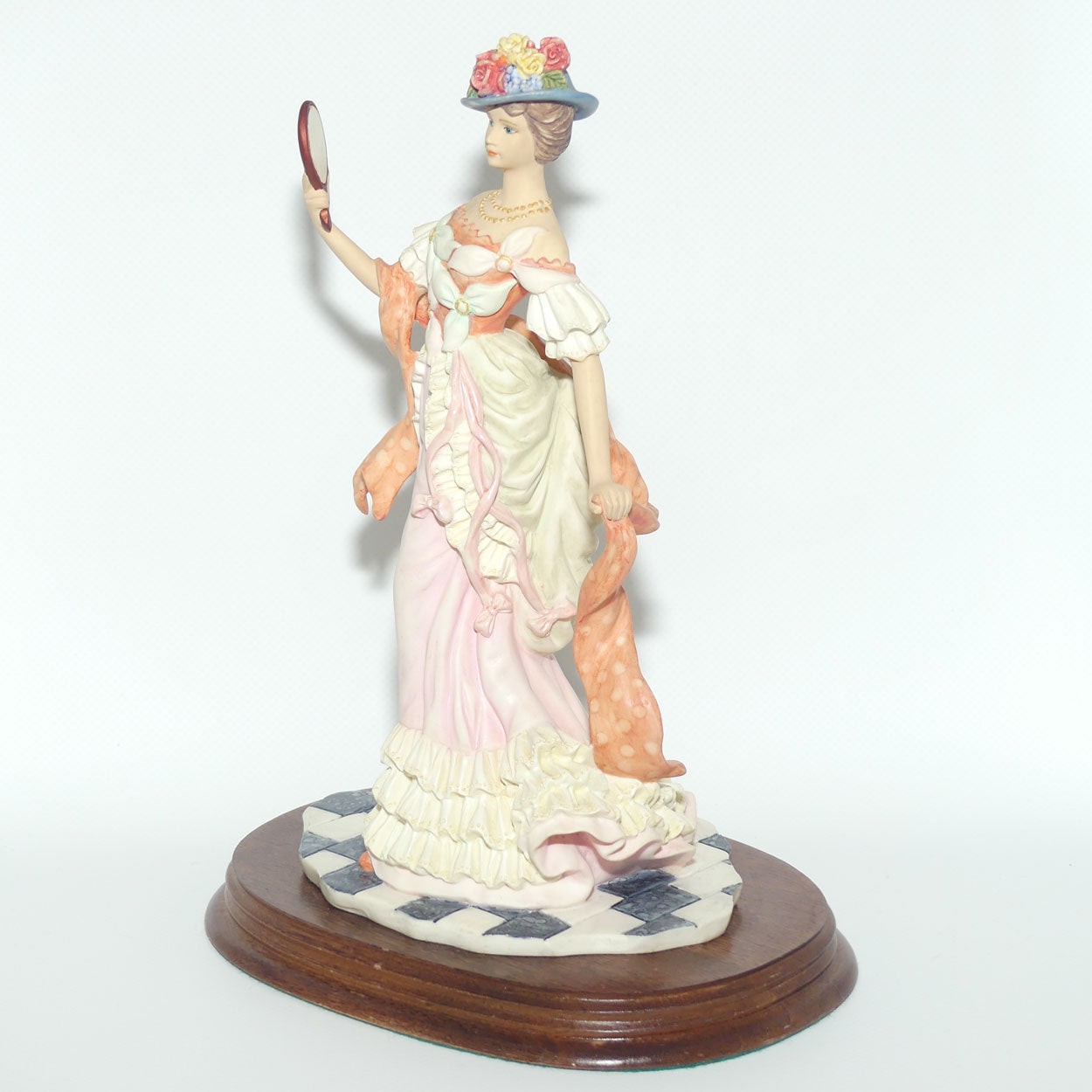 Leonardo Collection figure on wooden base | True Poise | Lady with Mirror