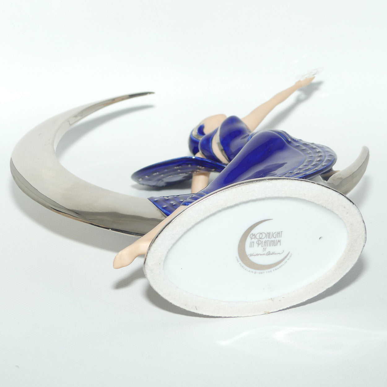 Franklin Mint figurine | Moonlight in Platinum by Victoria Oldham