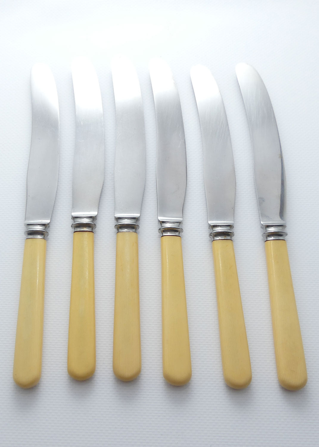 Set of 6 Robert Mosely Sheffield Rusnorstain | Faux Bone Handle Knives | 23.5cm