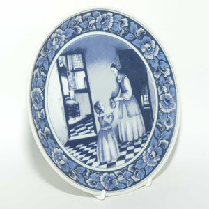 Delft Holland | The Old Masters Series plate | Mother and Daughter