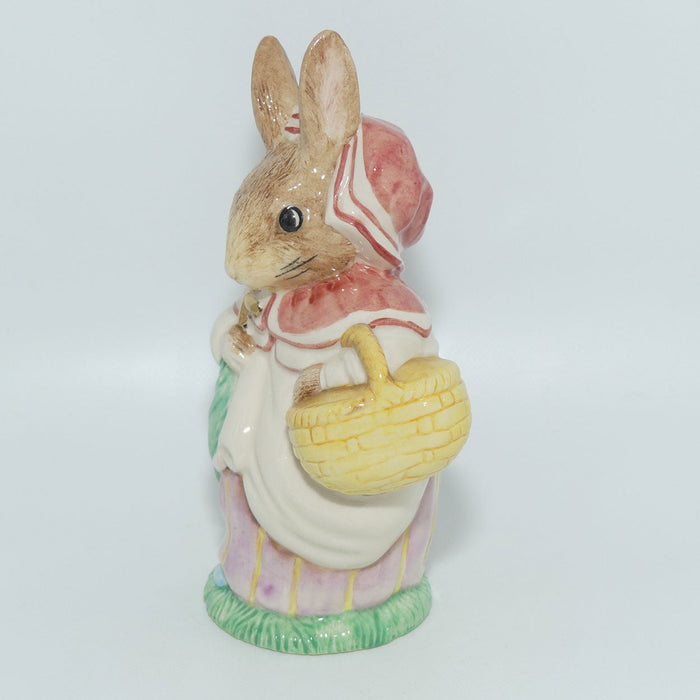 Beswick Beatrix Potter Mrs Rabbit | Large | Gold | BP9c