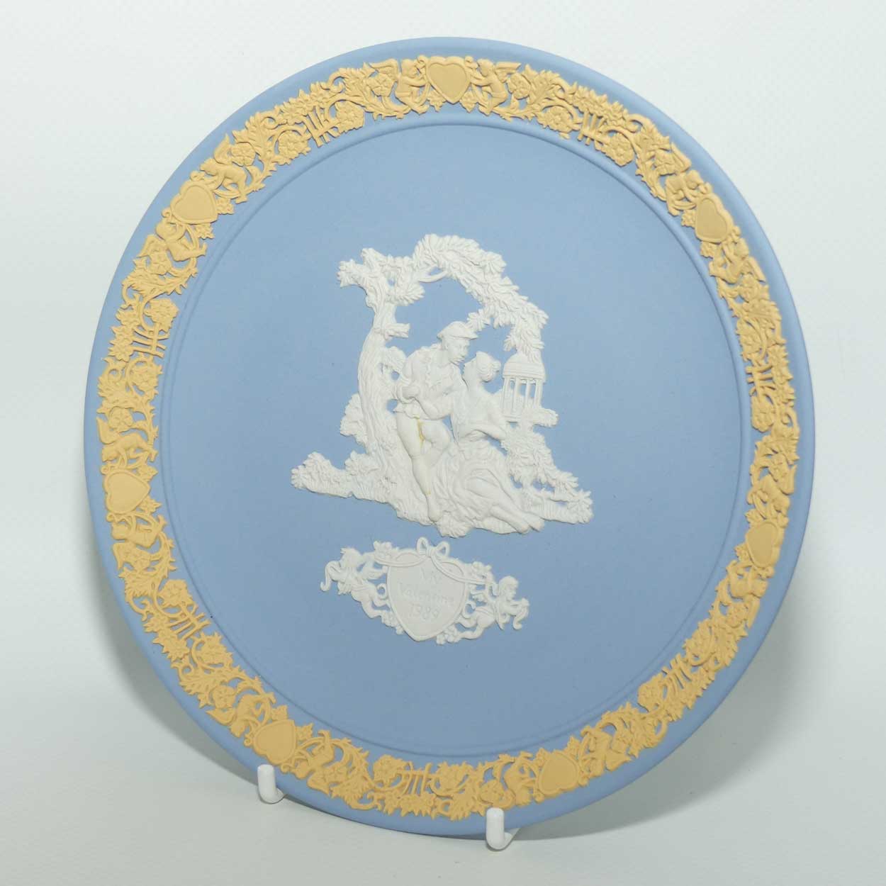 Wedgwood Jasper | White and Cane on Pale Blue | My Valentine plate 1989 | box + cert
