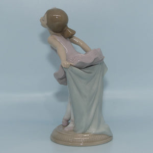 Nao by Lladro figure My Recital #1151