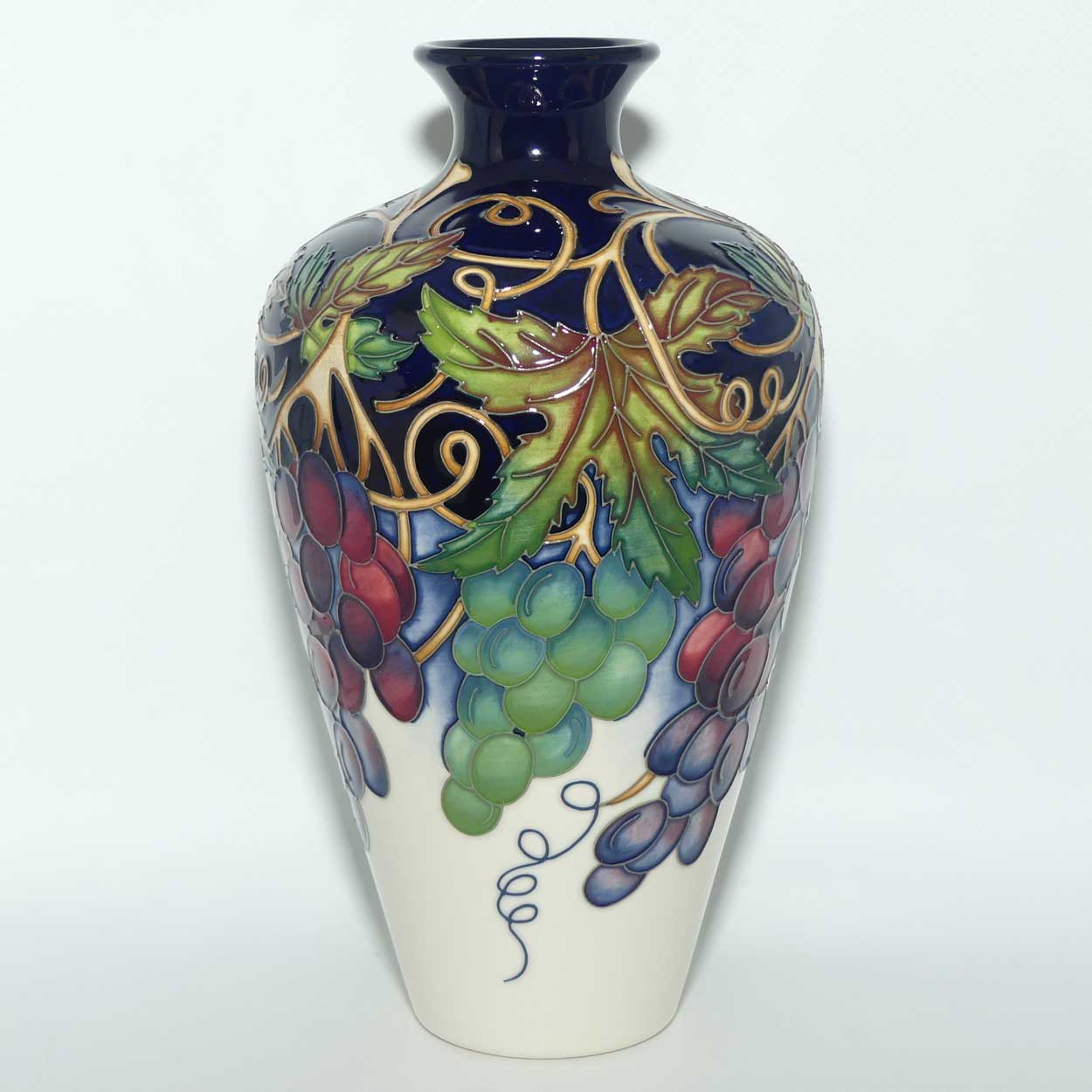 Moorcroft Napa Valley vase | Shape 72/9 | LE 14/25