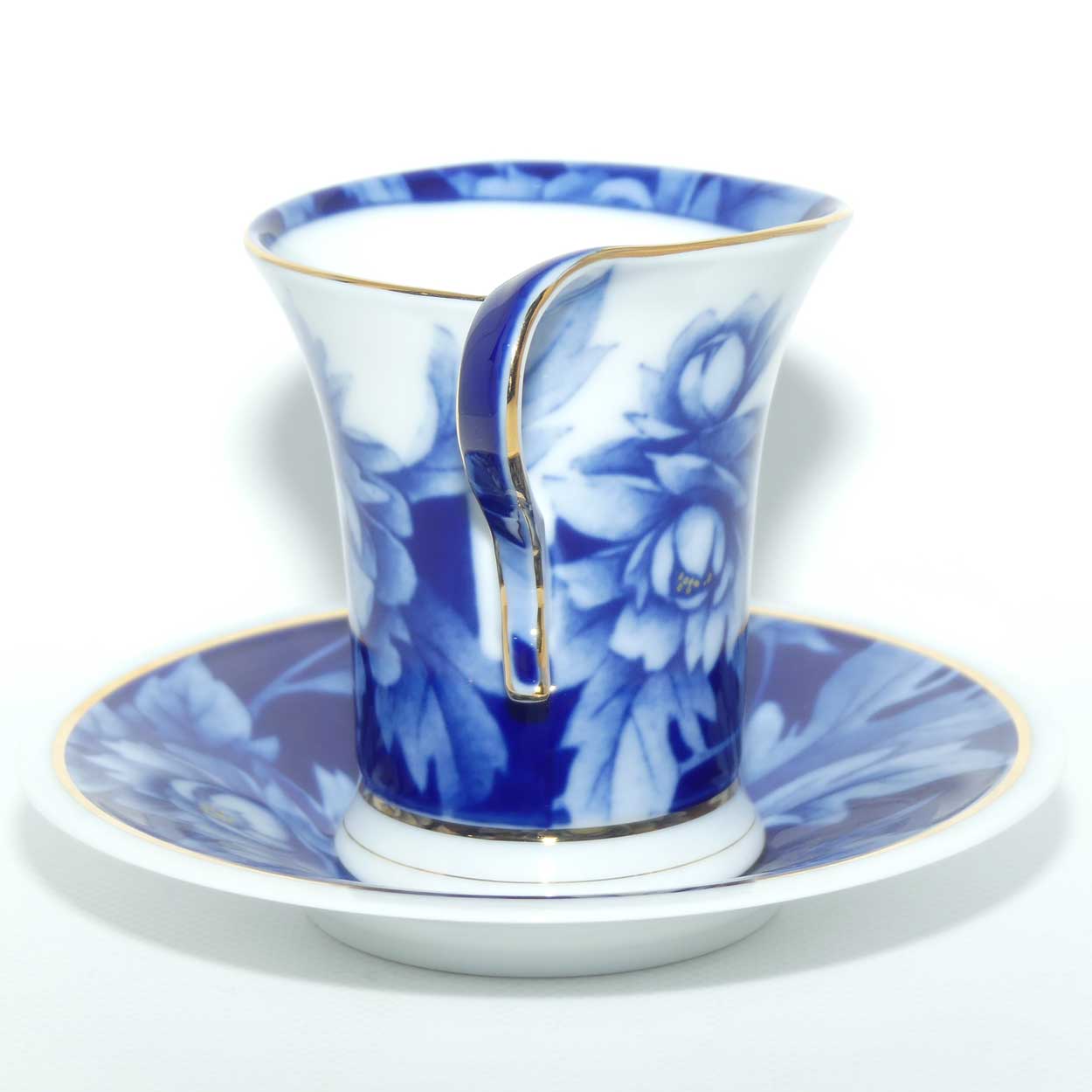 Naremoa Studio Korea Blue Lotus cup and saucer