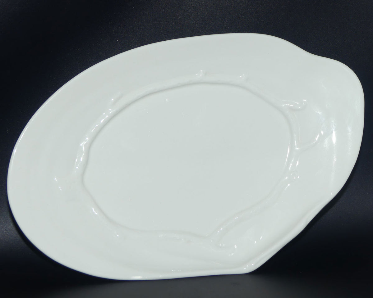 Wedgwood Bone China | Nautilus Collection | large Nautilus Shell Centrepiece and underplate