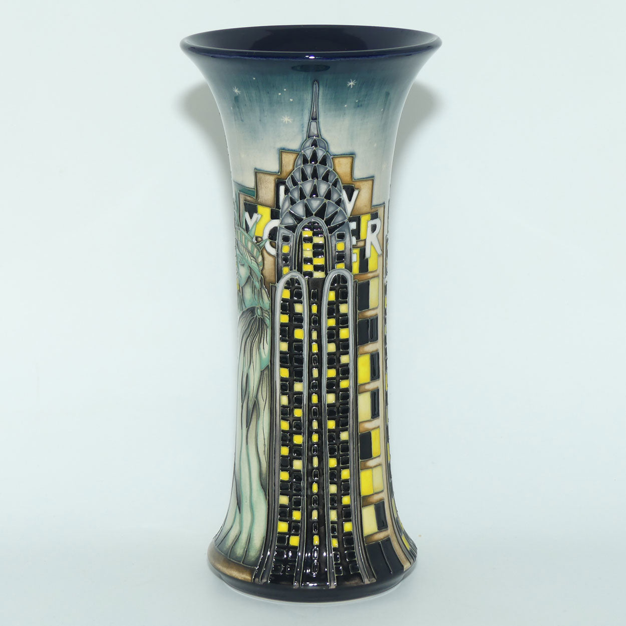 Moorcroft New York 159/10 vase | LE 43/75 | signed