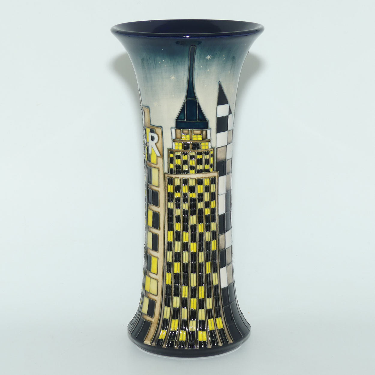Moorcroft New York 159/10 vase | LE 43/75 | signed