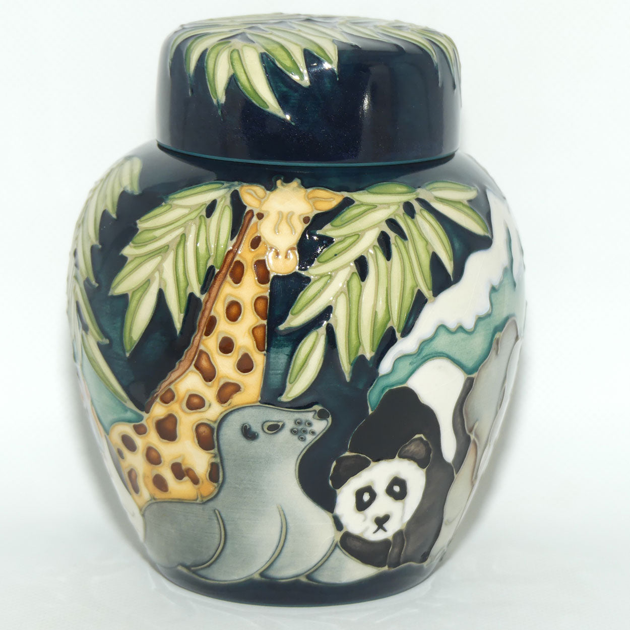 Moorcroft Noah's Ark 769/6 ginger jar | MCC |