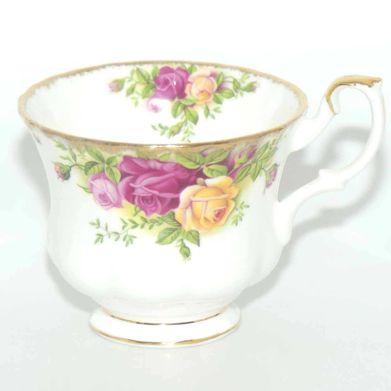Royal Albert Bone China England Old Country Roses trio set of 6 | © 1962 Royal Albert Ltd backstamp | #1