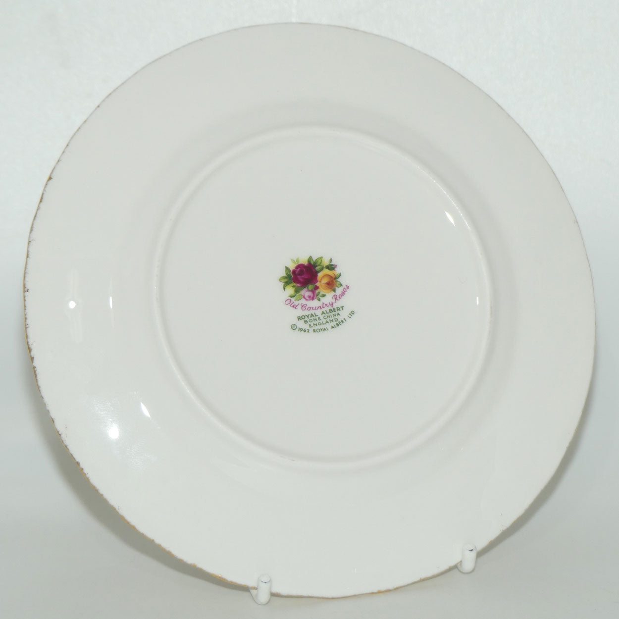 Royal Albert Bone China England Old Country Roses trio set of 6 | © 1962 Royal Albert Ltd backstamp | #1