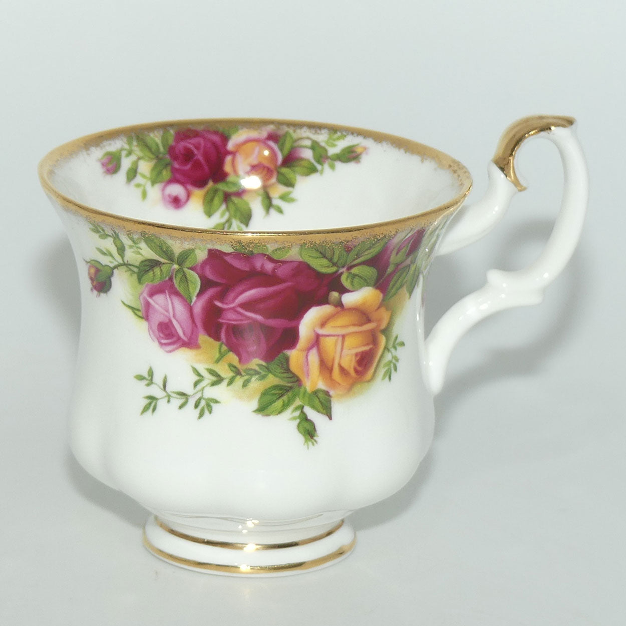 Royal Albert Bone China England Old Country Roses coffee duo | Set of 6 | © 1962 Royal Albert Ltd backstamp