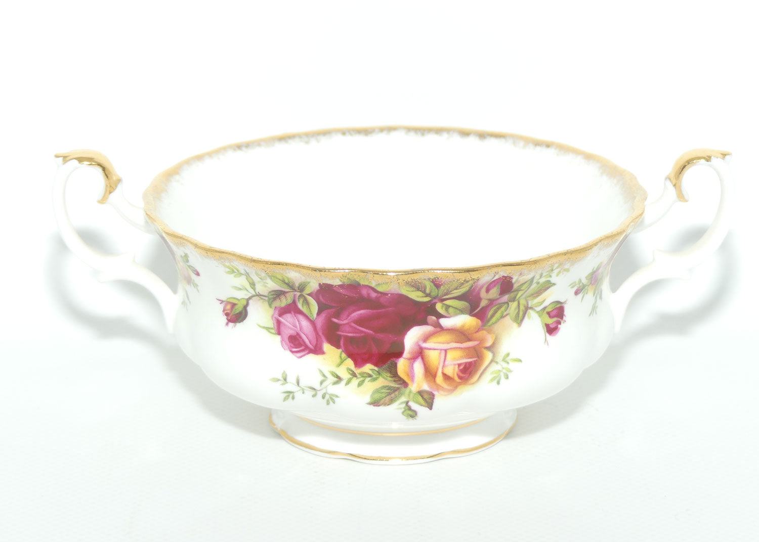 Royal Albert Bone China England Old Country handled soup coupe and underplate | early backstamp