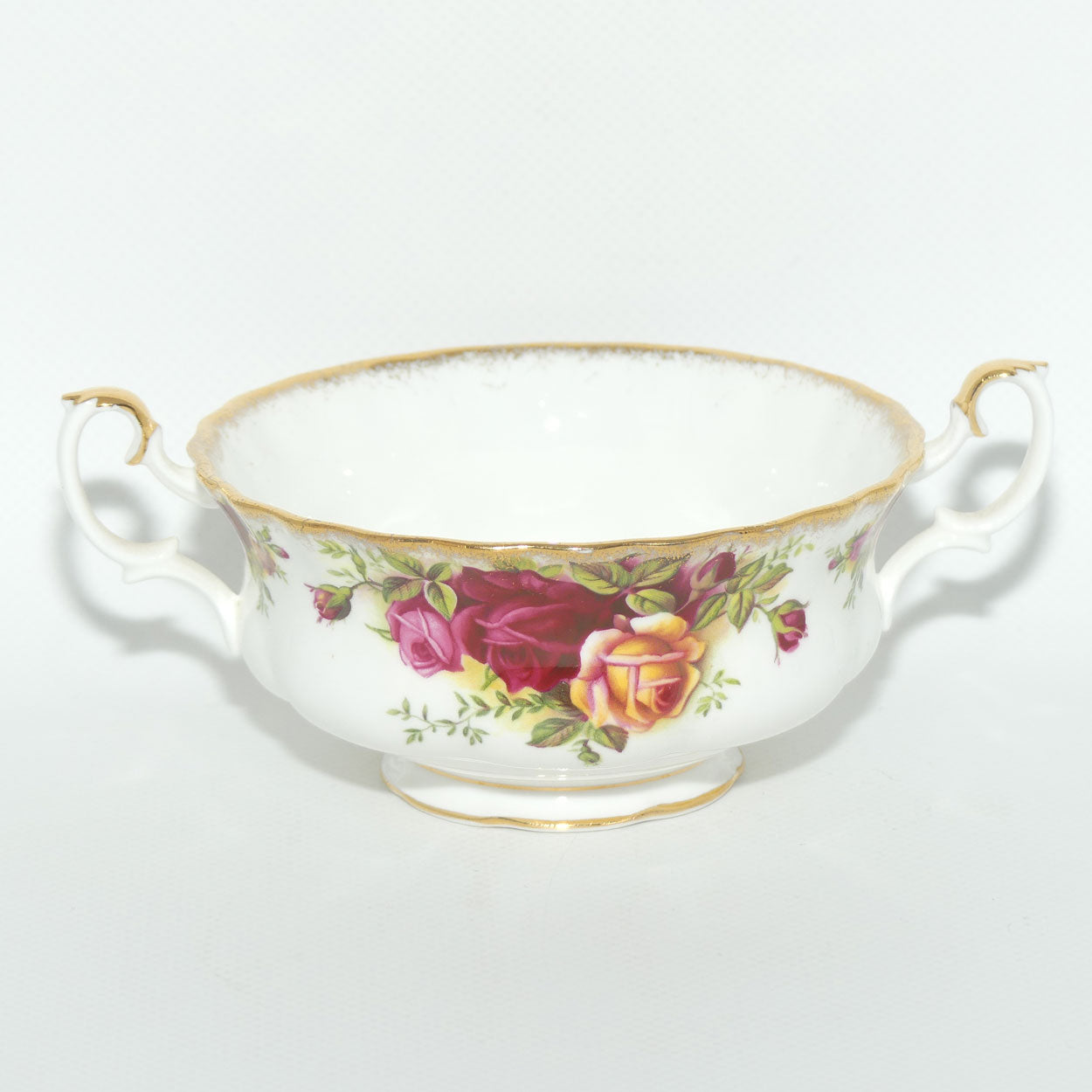 Royal Albert Bone China England Old Country handled soup coupe and underplate | early backstamp