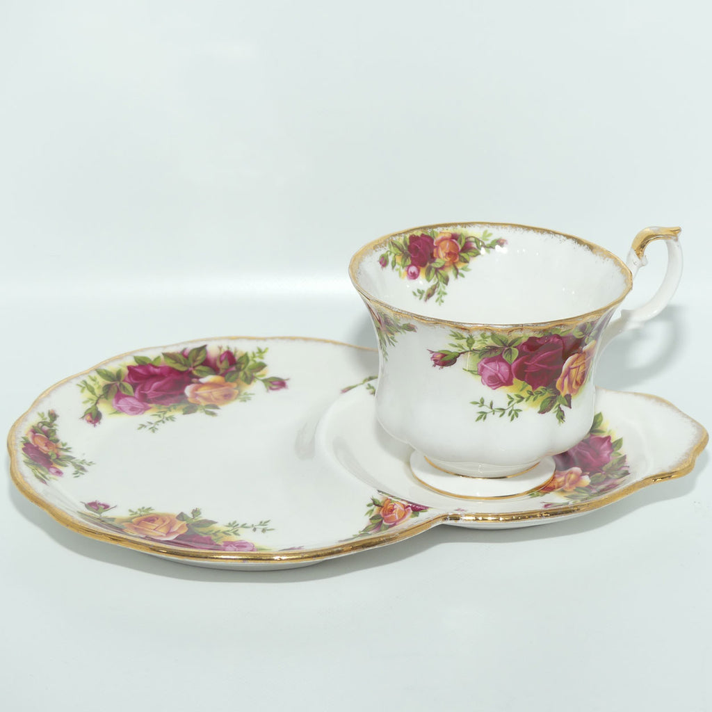 Royal Albert Bone China England Old Country Roses Hostess duo | TV cup and saucer | Shape 2