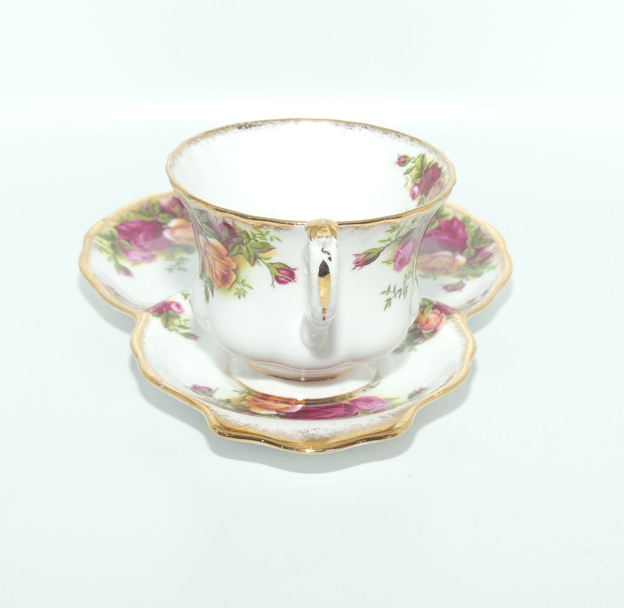 Royal Albert Bone China England Old Country Roses Hostess duo | TV cup and saucer | Shape 1