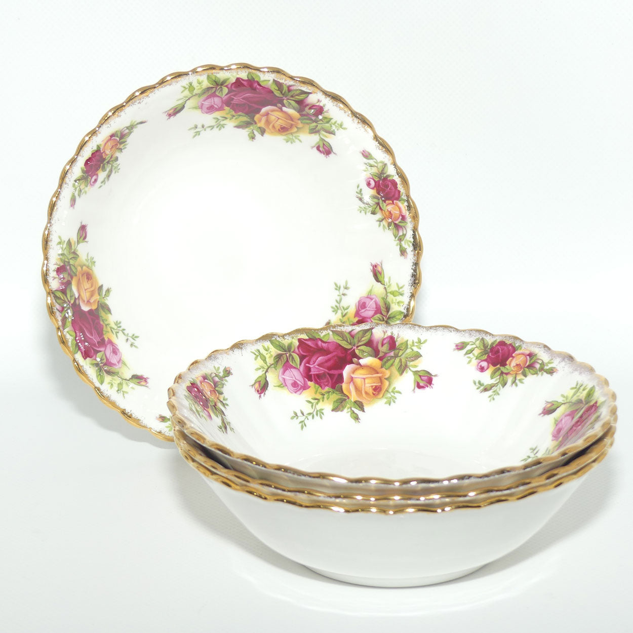 Royal Albert Bone China Old Country Roses England set of 4 bowls | 16cm diam | early backstamp