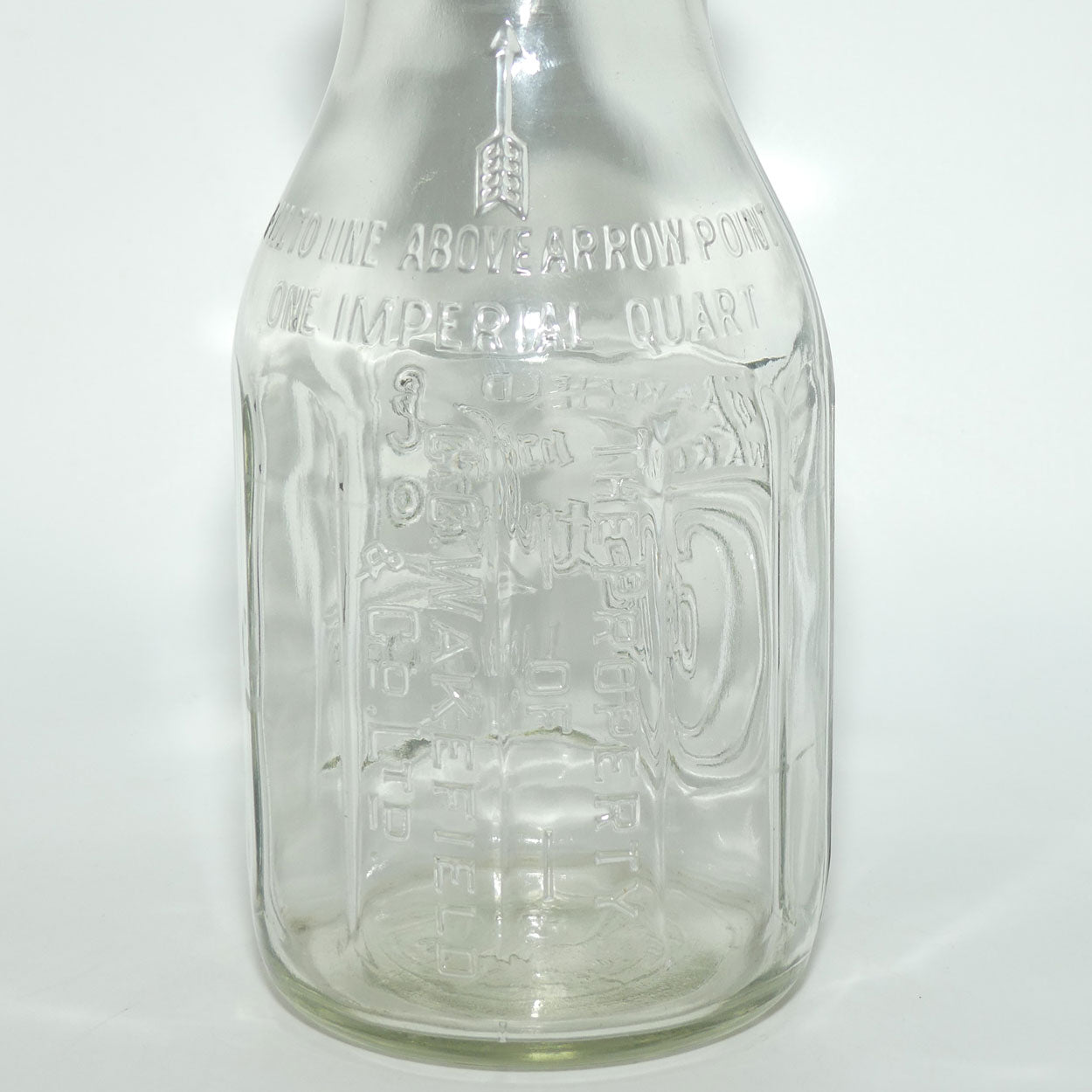 Castrol Wakefield Motor Oil oil bottle and pourer | One Imperial Quart