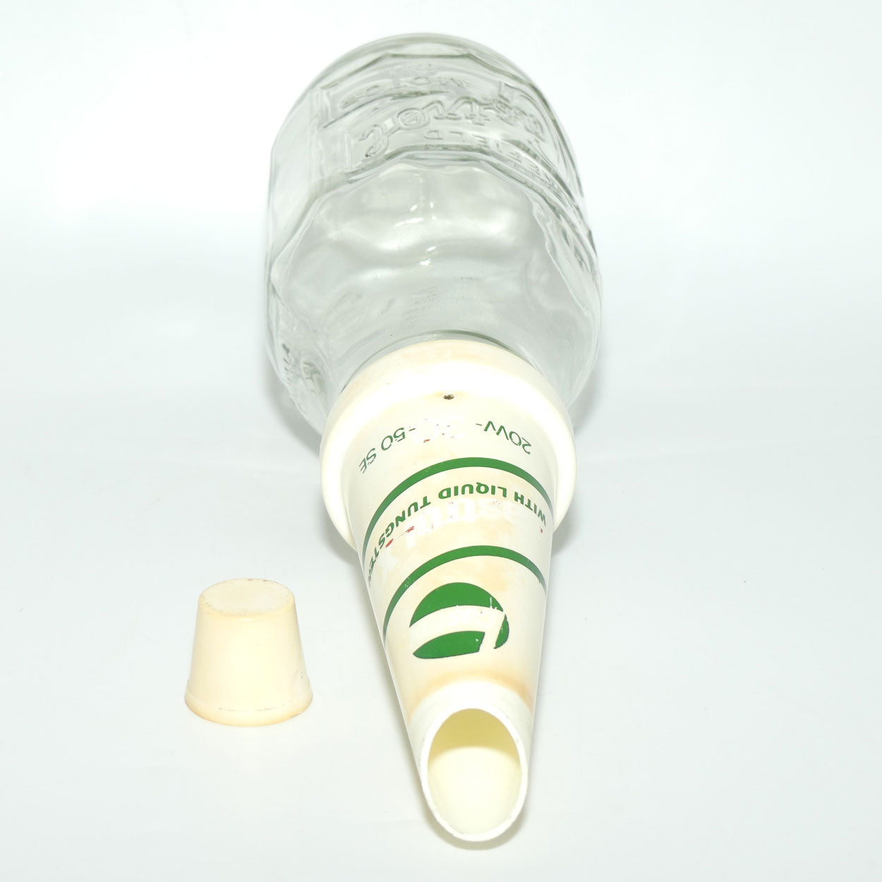 Castrol Wakefield Motor Oil oil bottle and pourer | One Imperial Quart