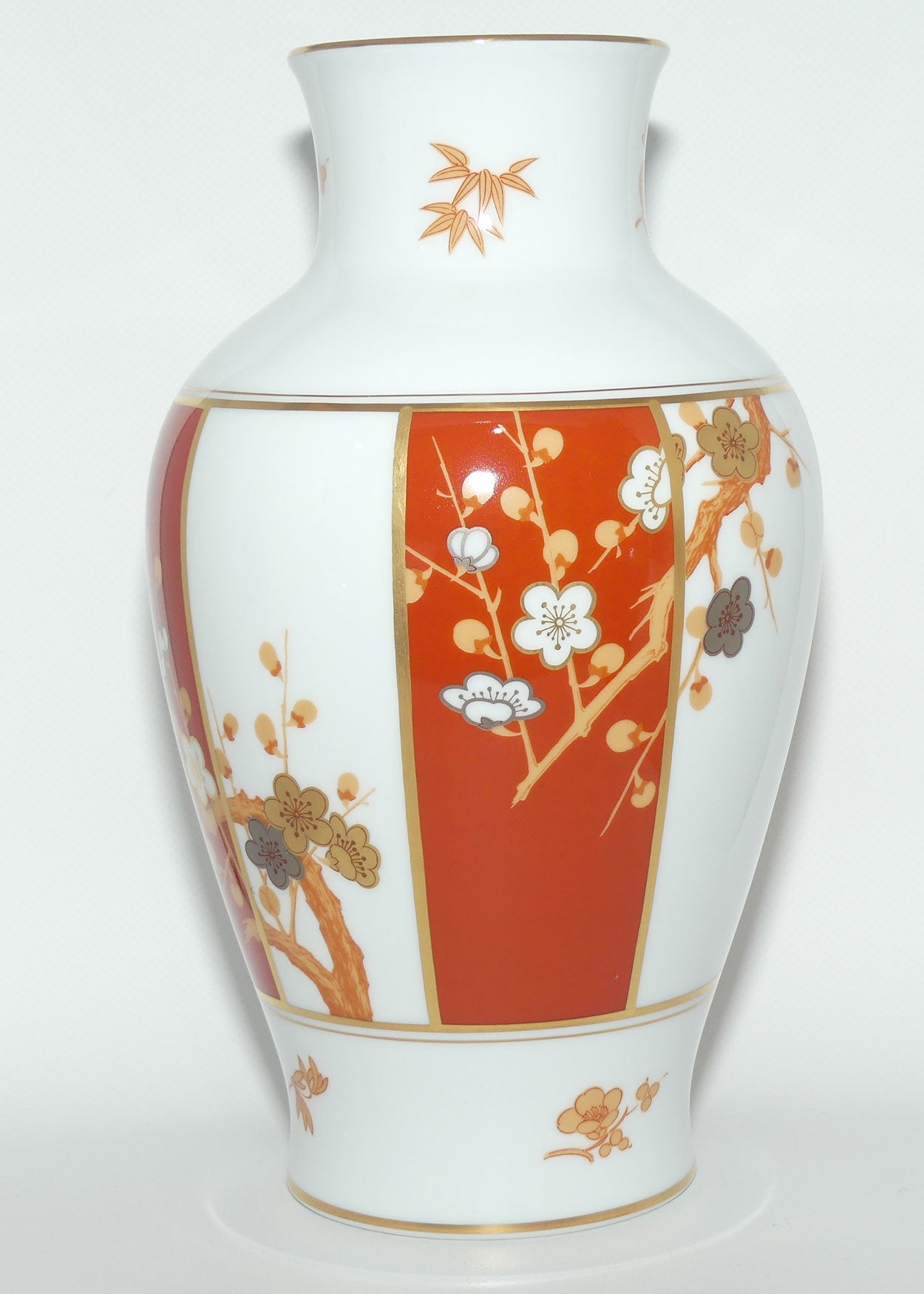 Franklin Mint | Noritake Okura Japan | Orange Red | Peach Blossom vase 