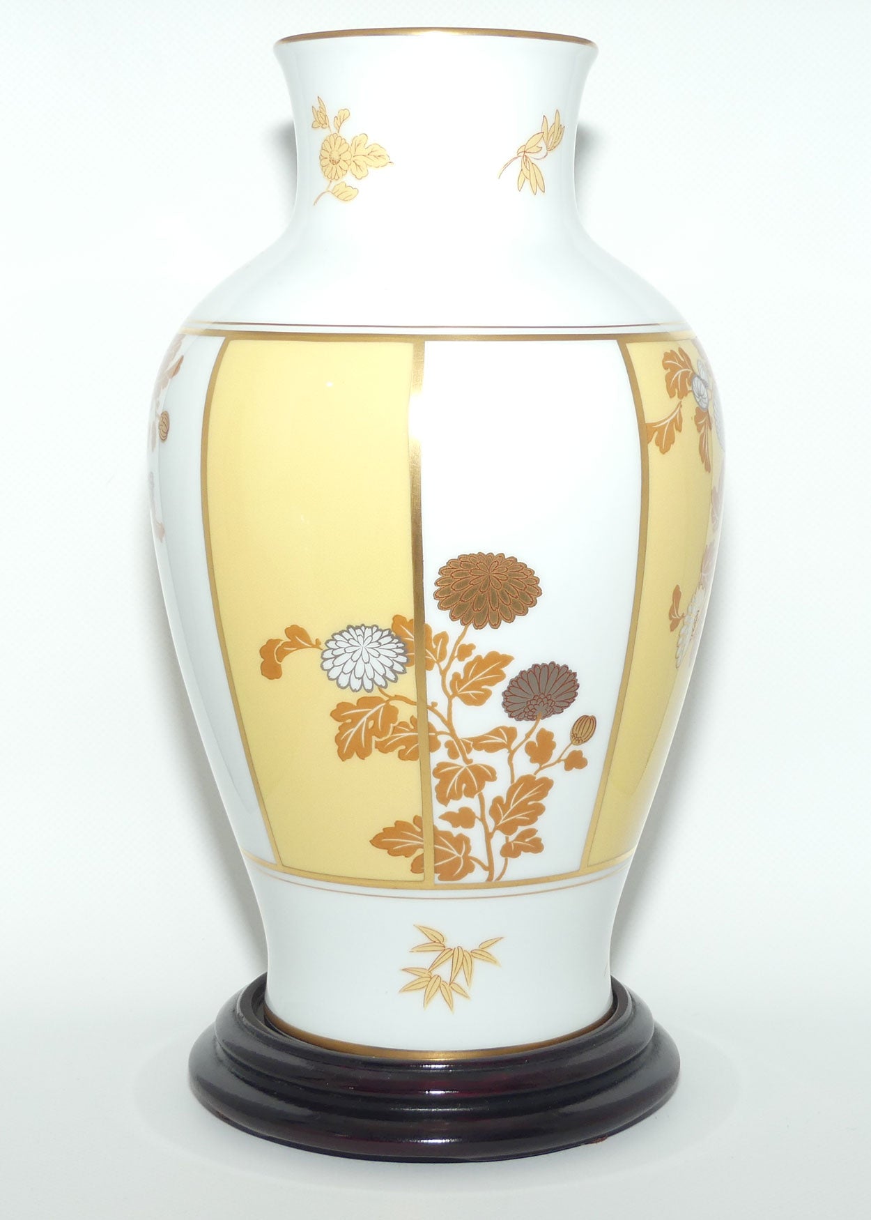 Franklin Mint | Noritake Okura Japan | Yellow | Chrysanthemum vase on stand