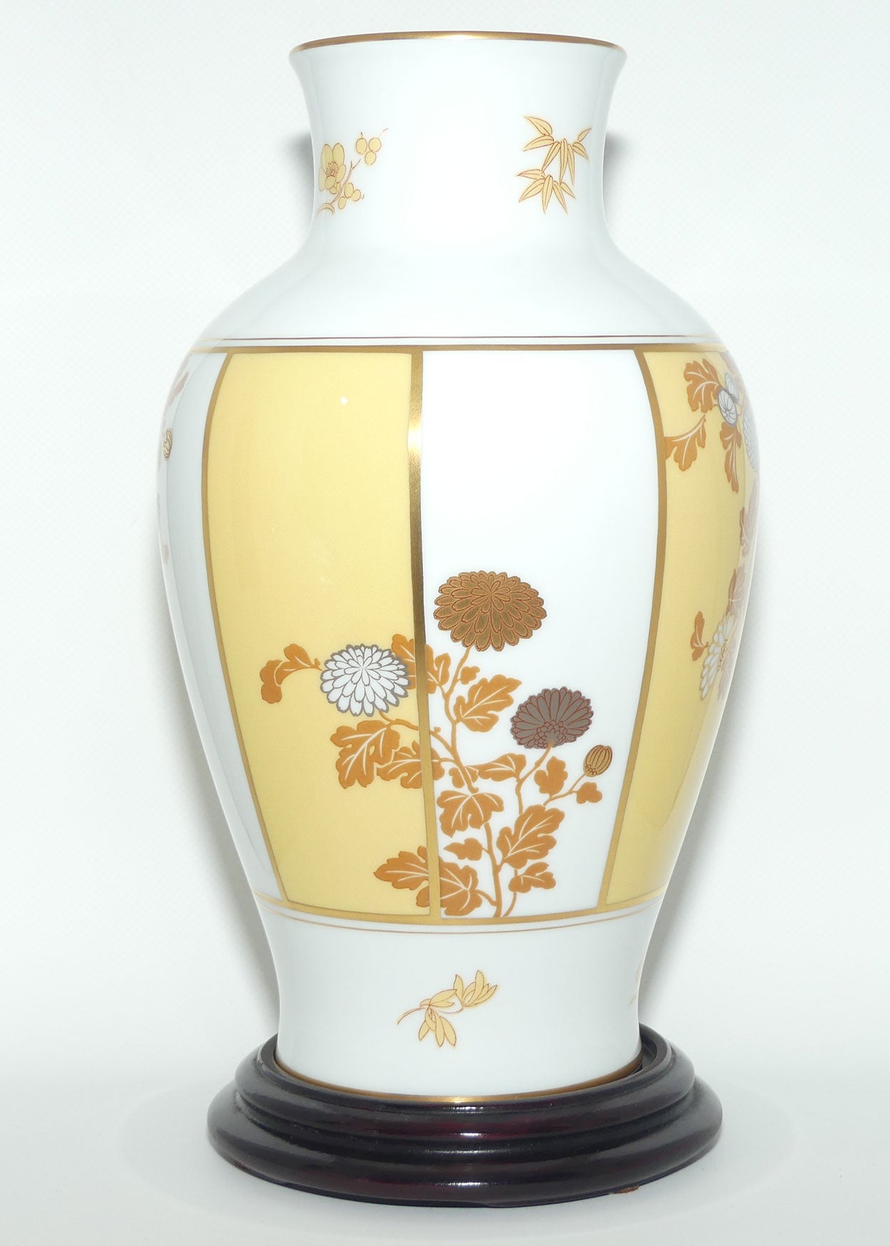 Franklin Mint | Noritake Okura Japan | Yellow | Chrysanthemum vase on stand