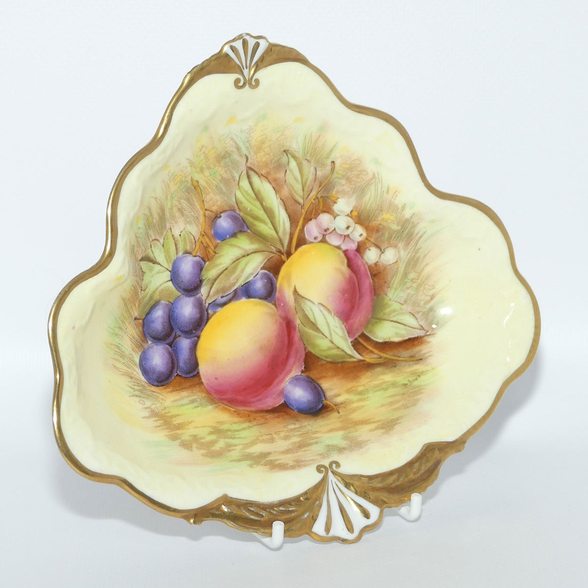 Aynsley Orchard Gold with Gilt trim trefoil shape dish