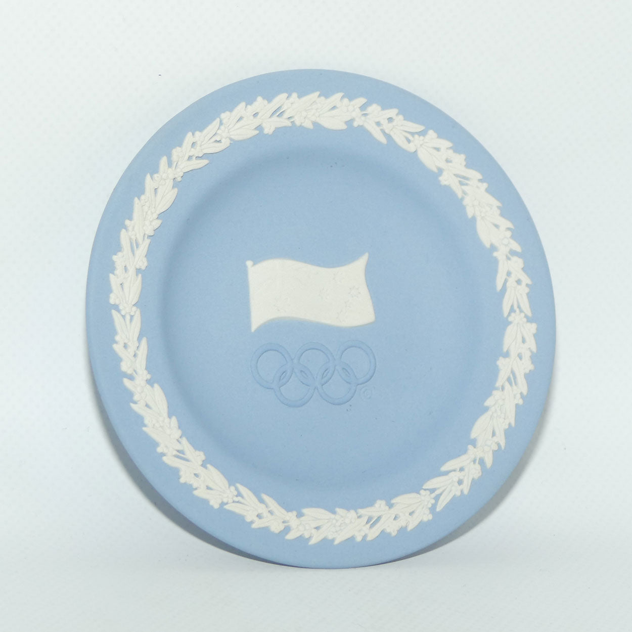 Wedgwood White on Pale Blue jasper mini plate | Sydney 2000 | Australian Pride The Olympic Tradition | 11.5cm