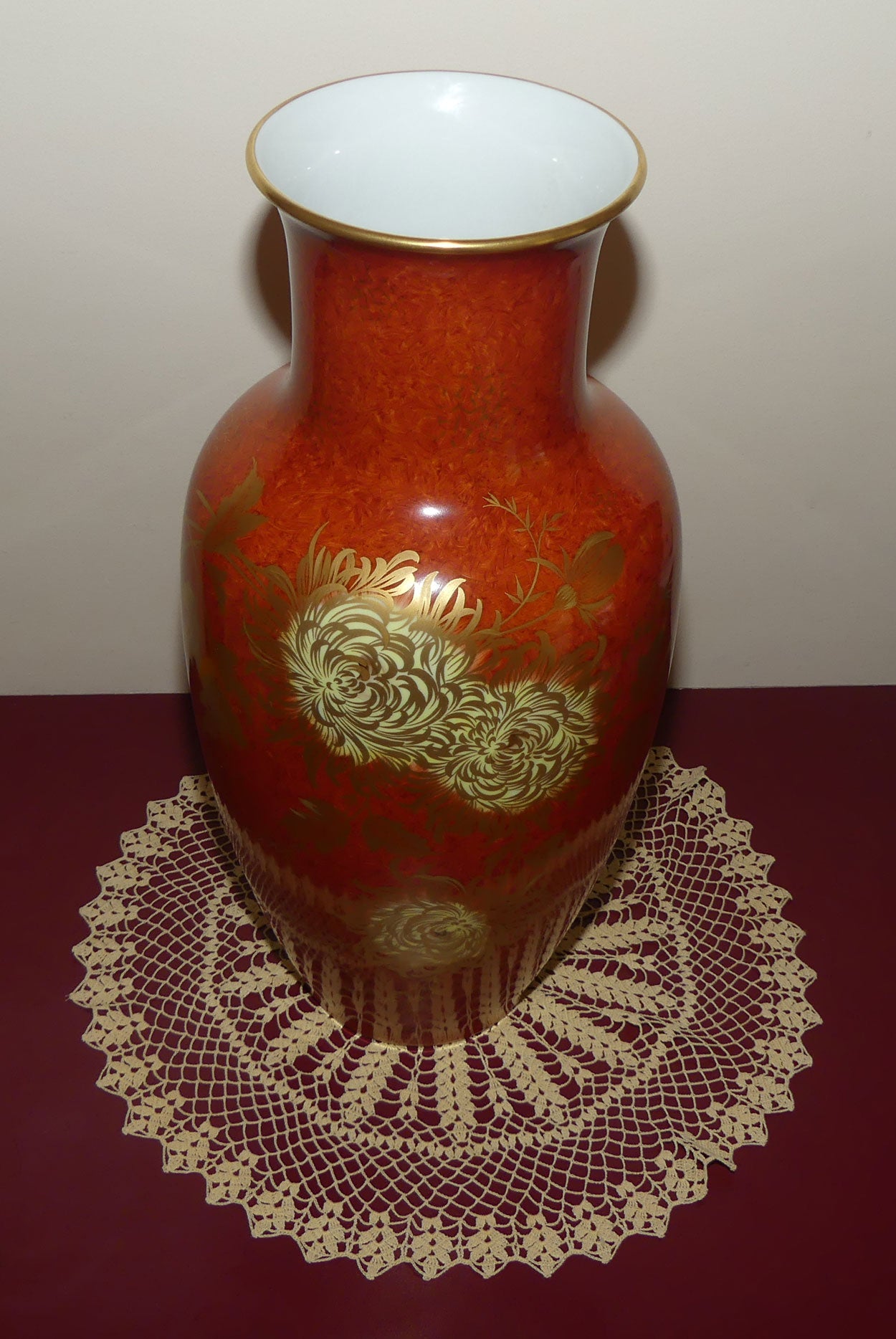 AK Kaiser Germany large Patricia pattern floor vase